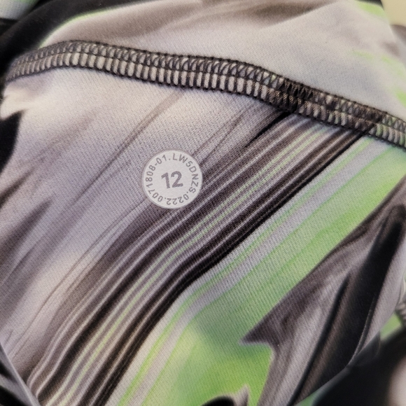 Base Pace High Rise Leggings, size 12 - Picture 11 of 15